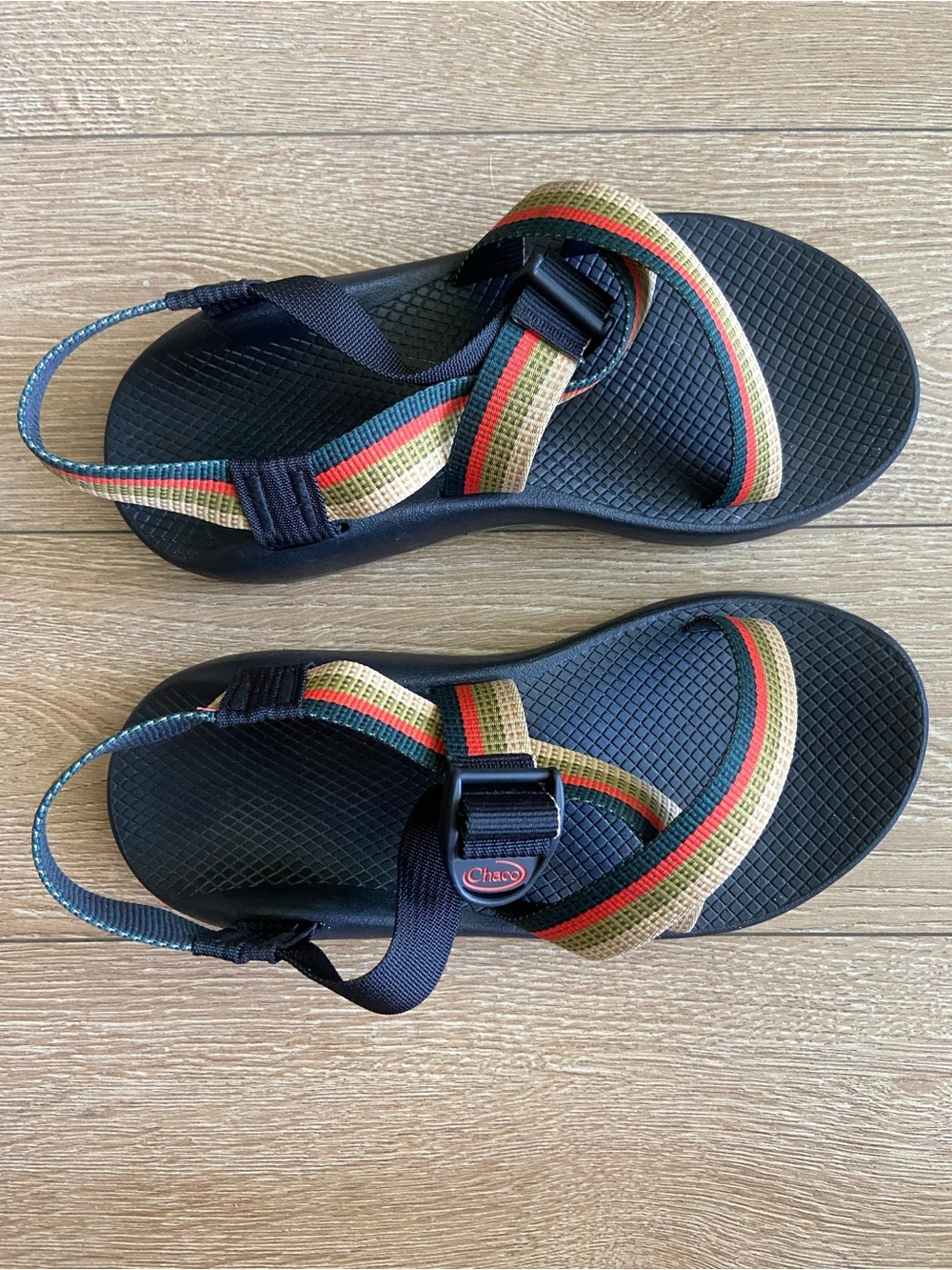 Chaco Men’s Sport Sandal US 8 Adjustable Straps